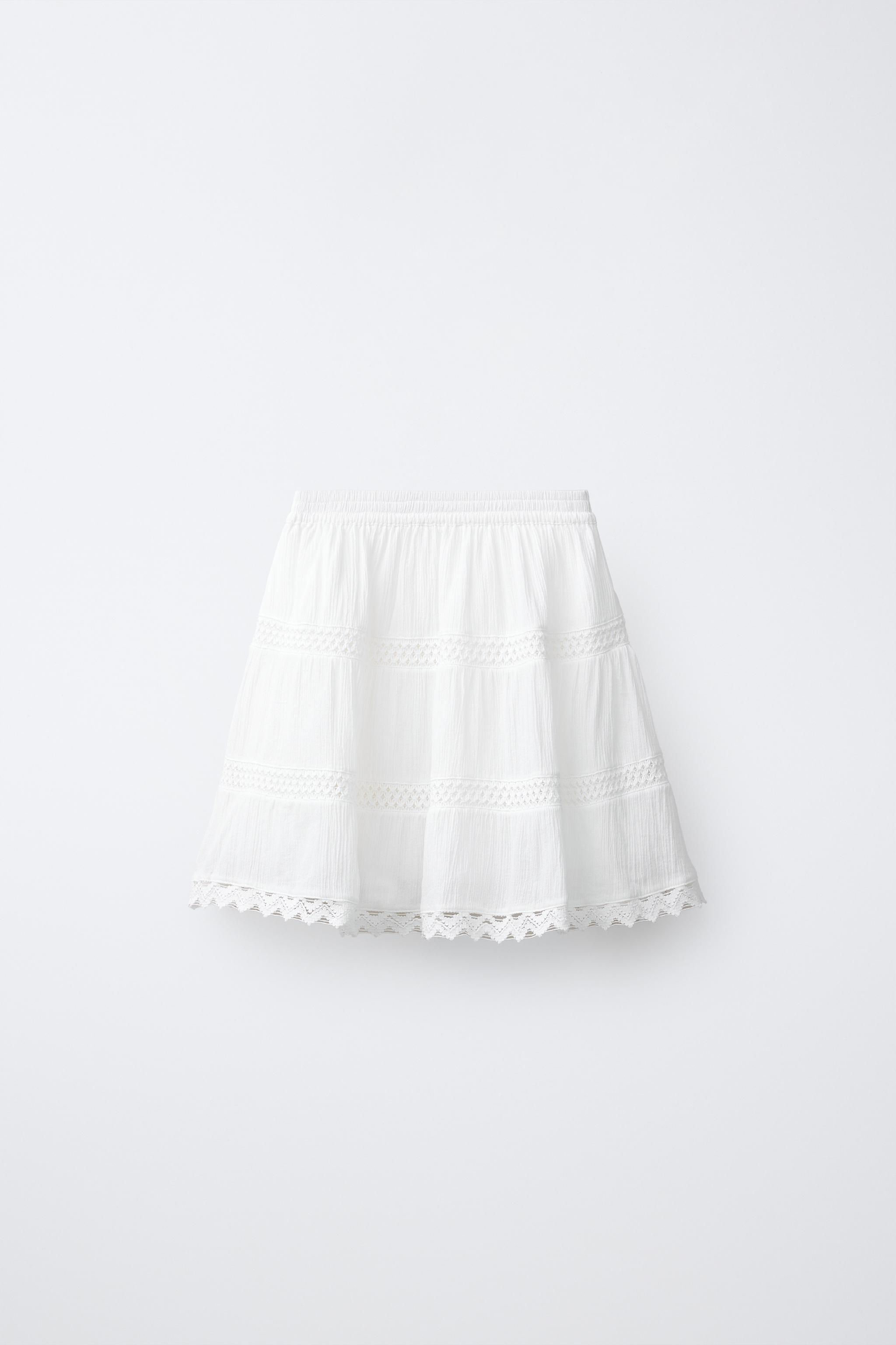ROMANTIC TIERED LACE SKIRT